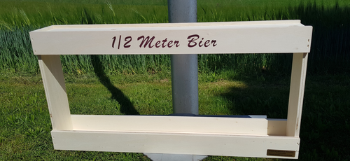 Holzgestell für 1/2 Meter Bier