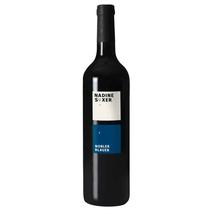 Nobler Blauer Pinot Noir Nadine Saxer